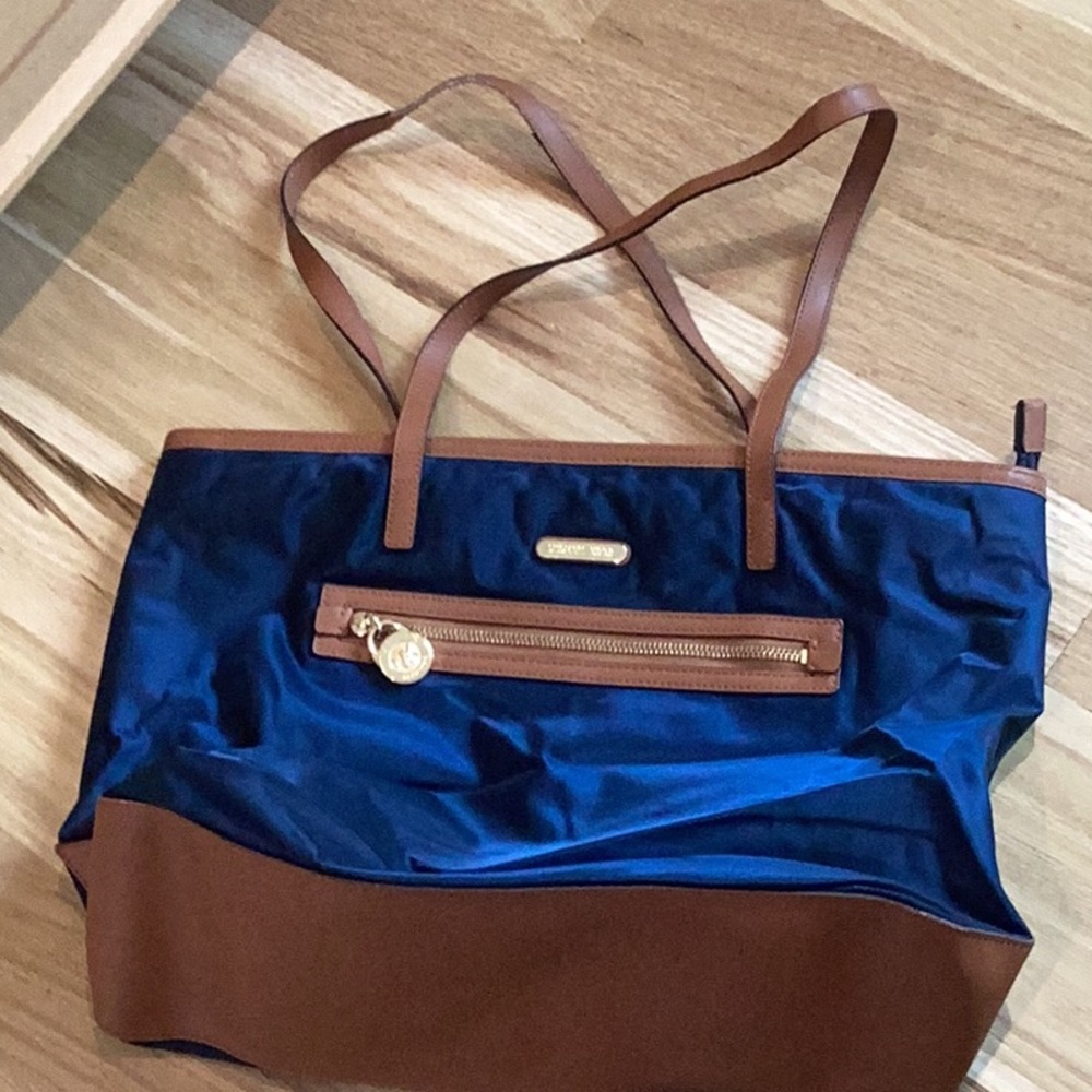 Elegant Blue and Brown Tote Bag